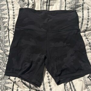 6 inch lululemon align shorts